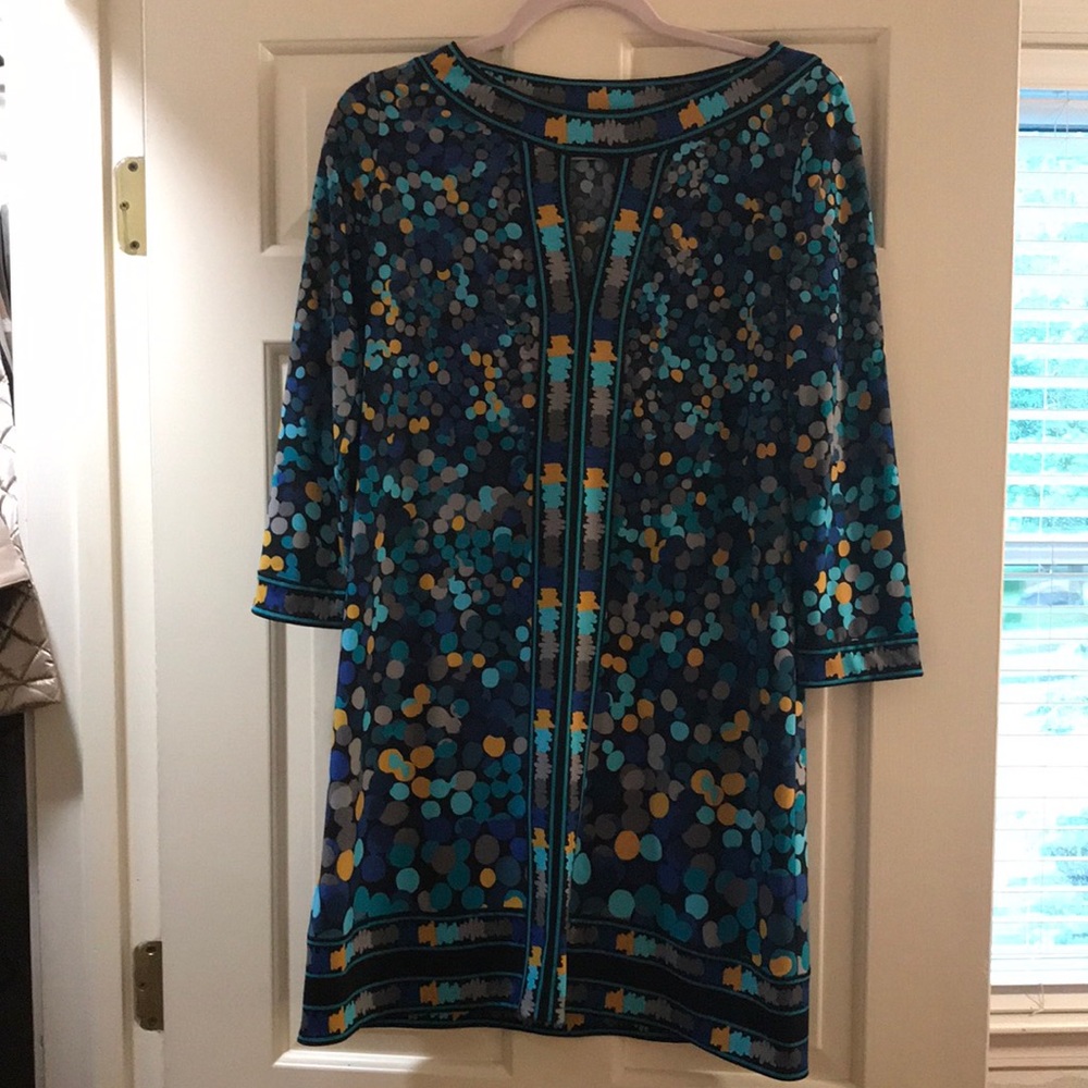 BCBG DRESS like new, never worn.